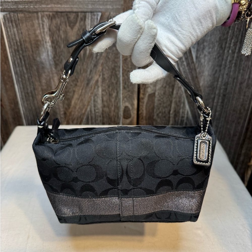 Coach EUC Black and Silver Accent Shoulder Bag